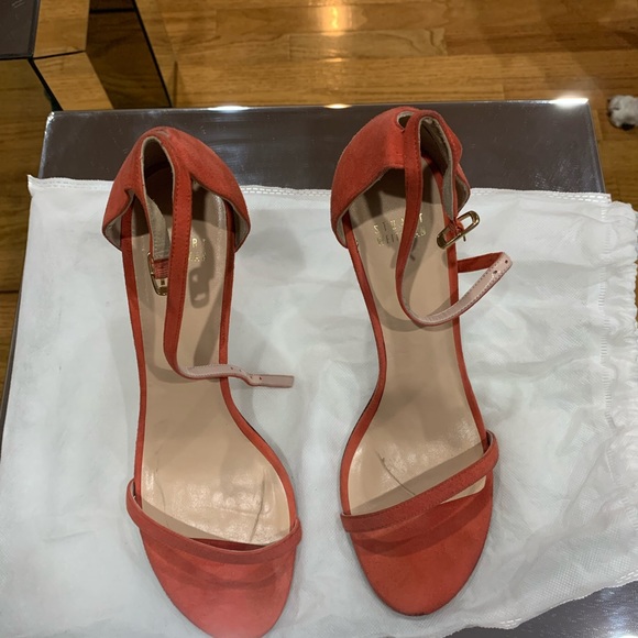 Stuart Weizman Sandals - Picture 2 of 5